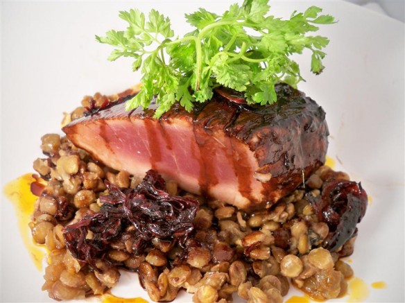 Balsamic Galzed Tuna with Lentils