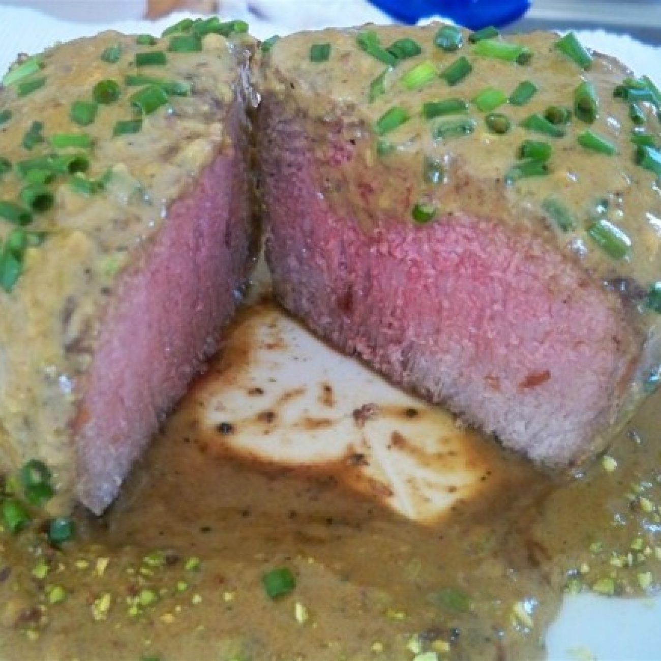 Filet of Beef with Pistachio Sauce