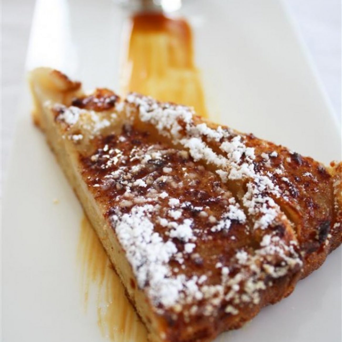Pear and Cinnamon Coffee Cake